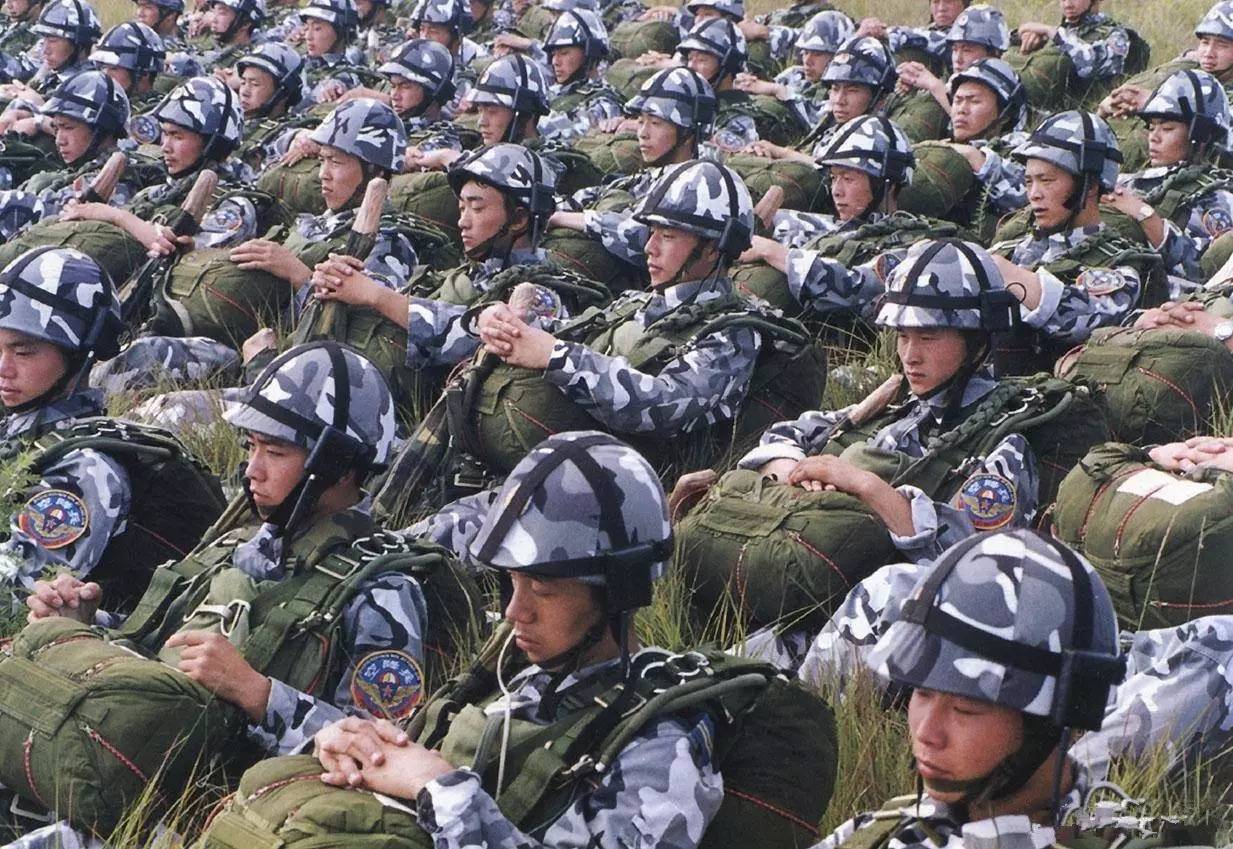 揭秘二野四大王牌军15军排第一12军又能排第几