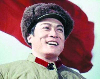 张连文在文革电影中红极一时,《盛大的节日》中演王洪文原型角色