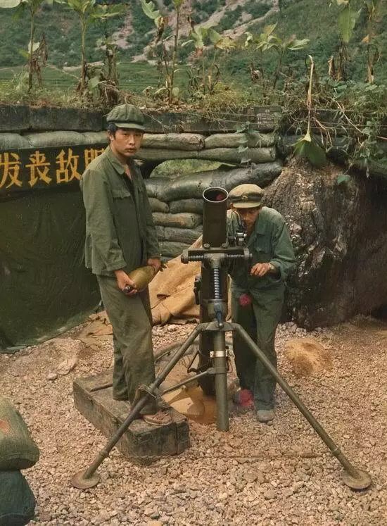 老山前线上,我军炮兵观察哨有多危险?动不动一天就得挨40发炮弹