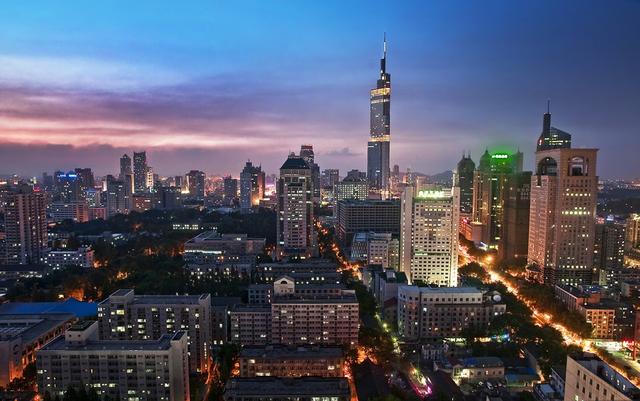 苏州,南京和杭州,不比经济,就比旅游,谁更强?