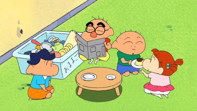 这么多年的《蜡笔小新》白看了？盘点《蜡笔小新》里戳人的小细节
