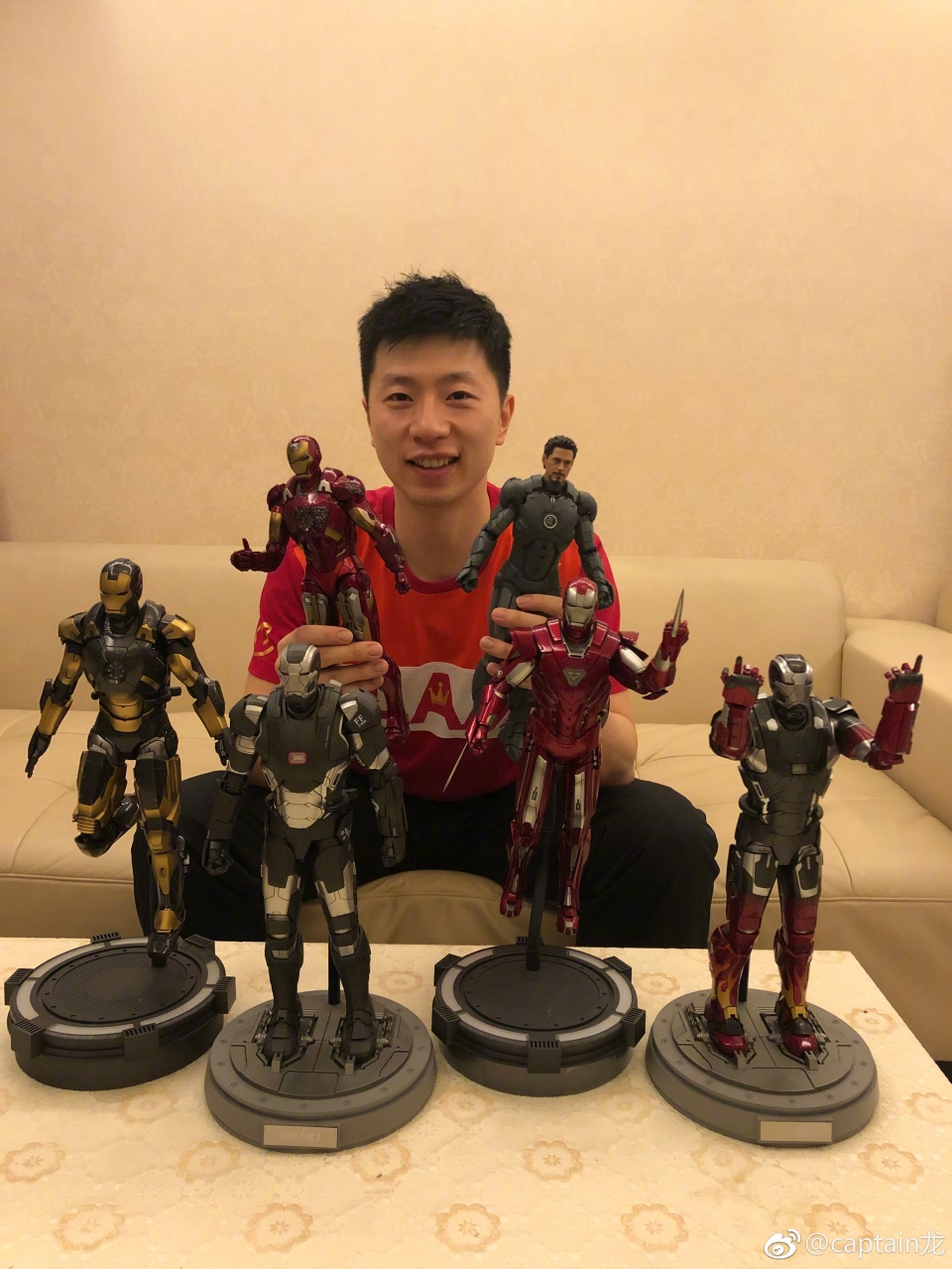 《复联4》成钢铁侠最后一部电影,10年粉丝马龙