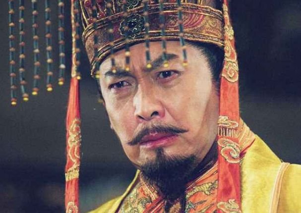 苏有朋把自己整成林峯！为什么男人这么爱动下巴？！