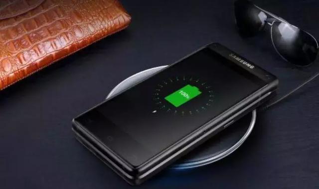 所有手机充电的正确姿势都在这里了