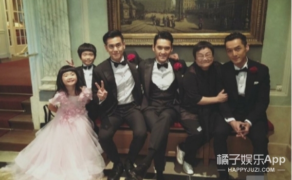 还记得《爸爸去哪儿2》里的Grace吗？她现在长这样啦