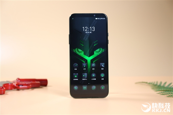 骁龙855+液冷3.0!黑鲨游戏手机2图赏