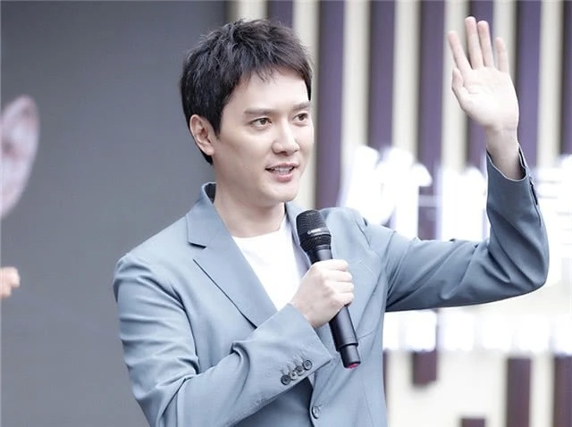 赵丽颖患产后抑郁症?知情人辟谣:只是心态浮躁