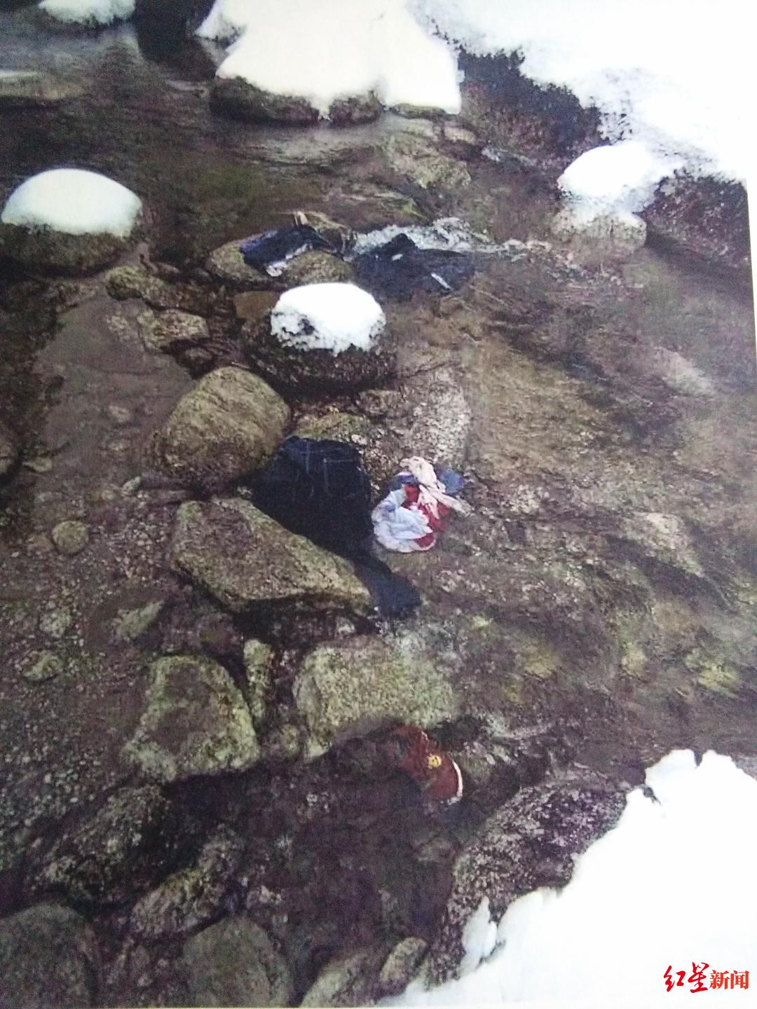 湖南2男童雪天裸死溪中 第一次尸检排除他杀称自主脱衣冻死