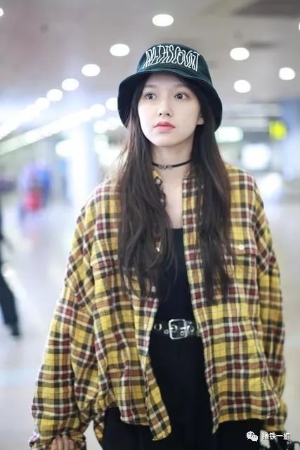 程潇扭曲成麻花的脊柱太可怕，再不改这个习惯你也中招！