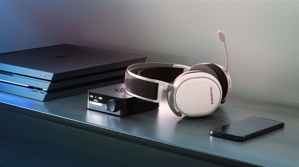 赛睿Arctis Pro冰川白游戏耳机首发：独立Hi-Fi级别USB DAC