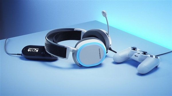 赛睿Arctis Pro冰川白游戏耳机首发：独立Hi-Fi级别USB DAC