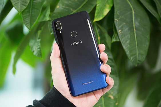 vivo z3上手评测:足以让你大呼"老铁稳"的千元