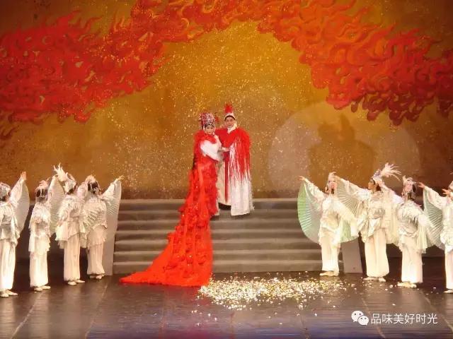 梅韵俊风 “吴氏青衣”神清骨俊 —— 记艺术大家吴汝俊的人生之梦