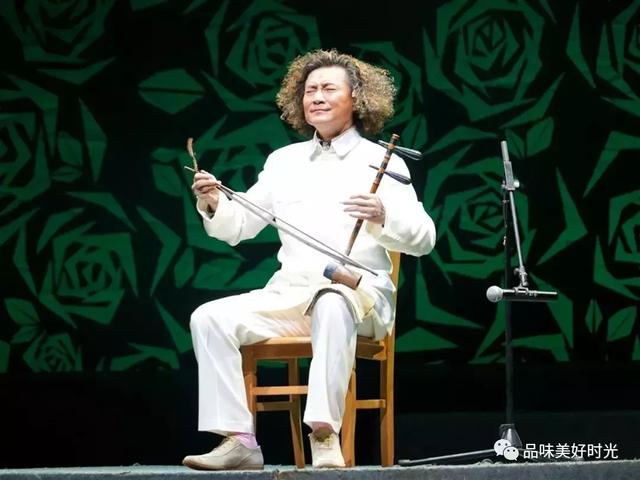 梅韵俊风 “吴氏青衣”神清骨俊 —— 记艺术大家吴汝俊的人生之梦