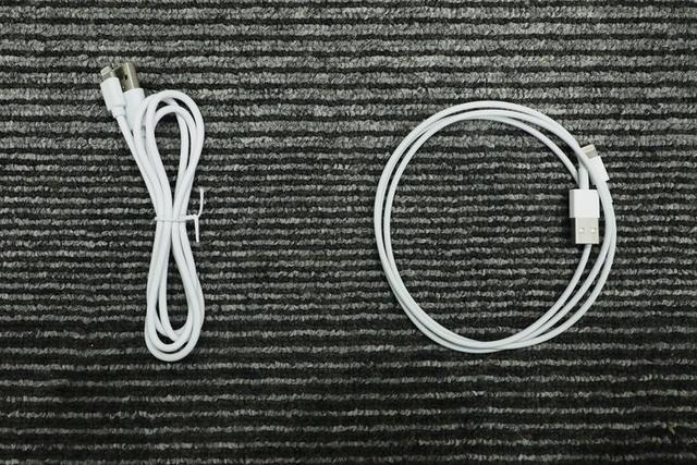 廉价充电线品质究竟有多差？ 看后再也不想用