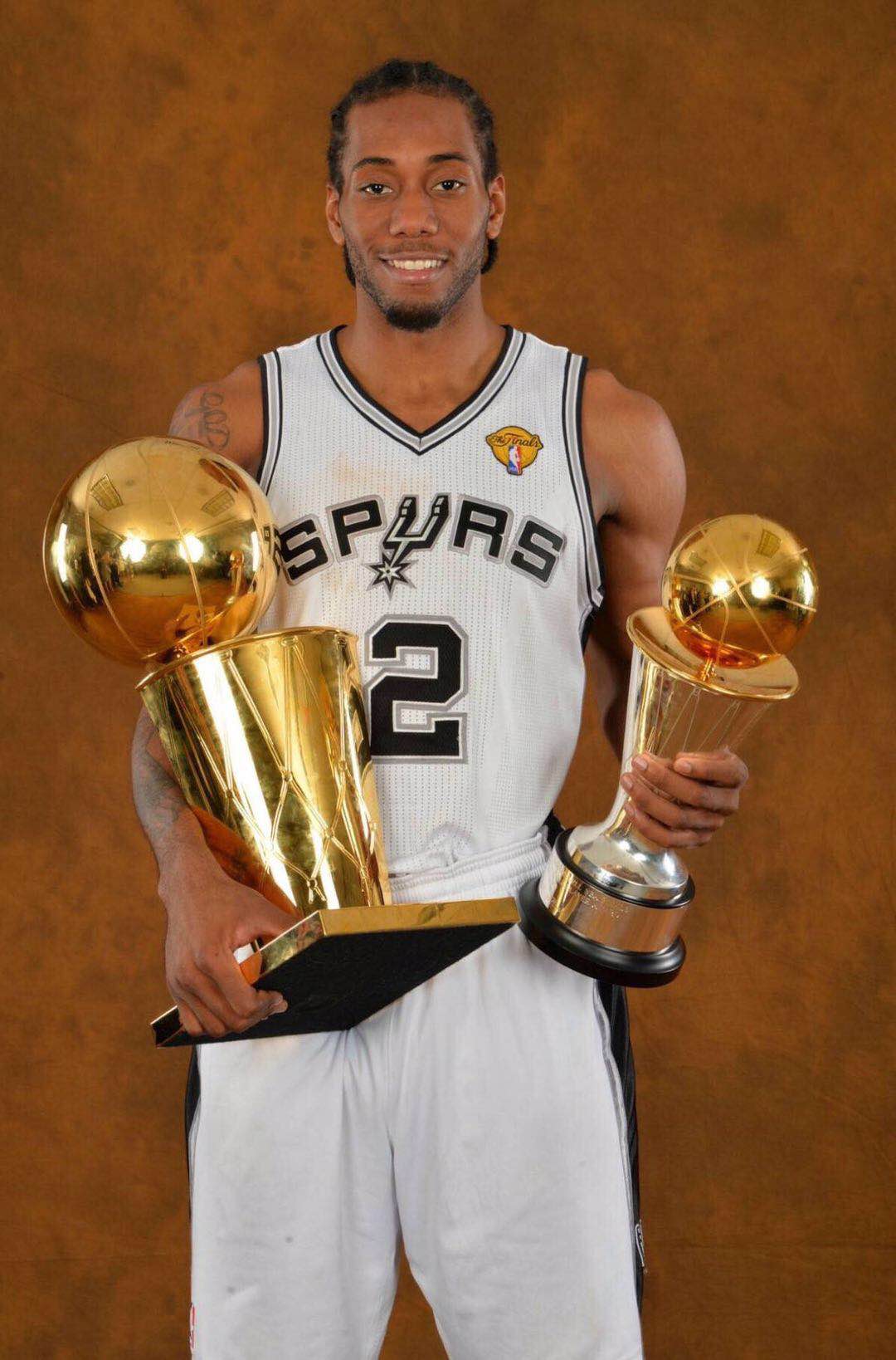 快船主场险胜劲旅豪取五连胜