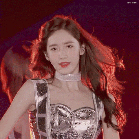 林允儿为何自带女神光?全身都白一看就是「富养大小姐