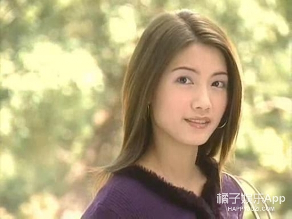 还记得《薰衣草》里季晴川的前女友吗？她现在长这样！