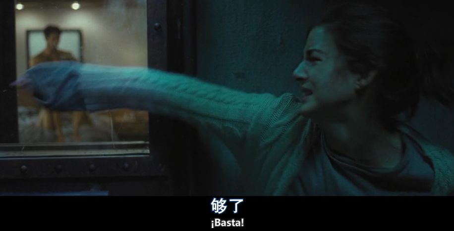 女主全裸是很美,可也抵不住这片儿吓人啊