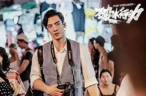又欲又A,赵嘉良的手下钟伟来头不小,没想到最终结局让人遗憾!