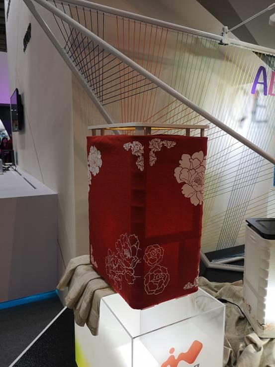 迎广发布ALICE系列机箱：布料材质你绝对没见过