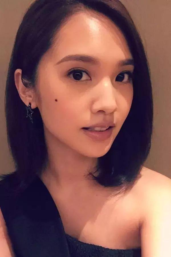 样的一个妆，欧阳娜娜和王菲女神的差距也太大了吧！