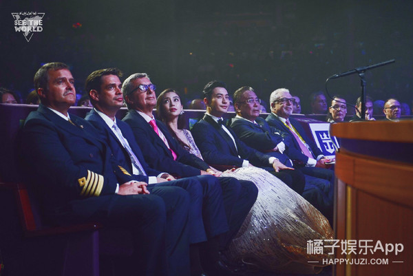 不合体猜离婚，合体了说作秀，网友好难伺候啊...