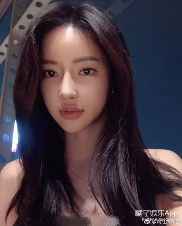 她这10亿怕是只拿来做营销了....