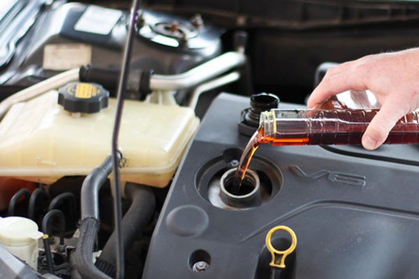 中国人用车的7大怪象，很多人都上当了，中一条你就是不懂车！