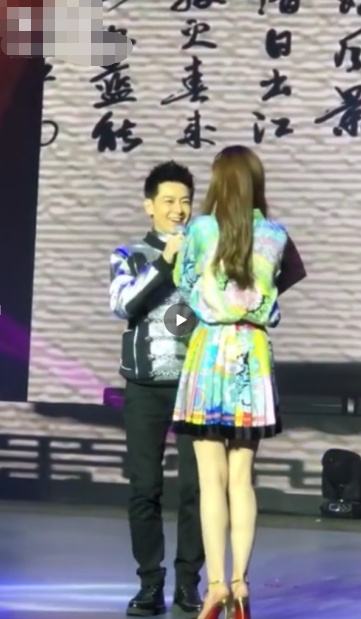 网红办活动一晚卖货四千万，李宇春林志颖都来为他演出？