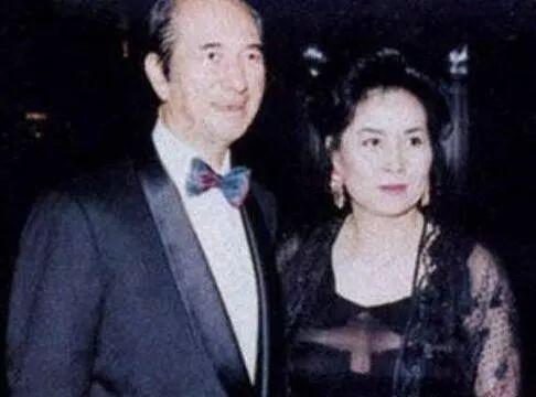 何超琼有几个孩子吗 6D96769C0B89C08792958B4CA9AFFB298B531F8F_size20_w486_h360.jpeg