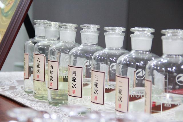 大国酱乡·黄金时代:酱香酒的勾调经验,价值千万?