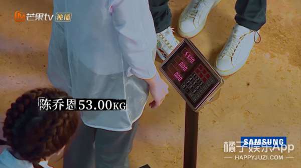 原来这些女明星只是看着体重不过百,真实数字还挺惊人...