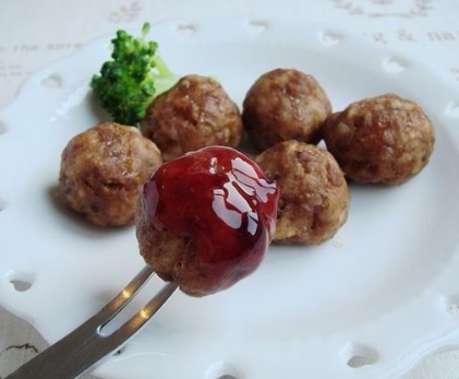 教你制作美味的芝士夹心肉丸子，香而不腻，一家人都说太好吃了