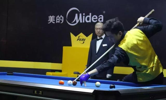 一战成名:18岁郑肖淮力克国际9球大师杰森·肖英勇夺擂