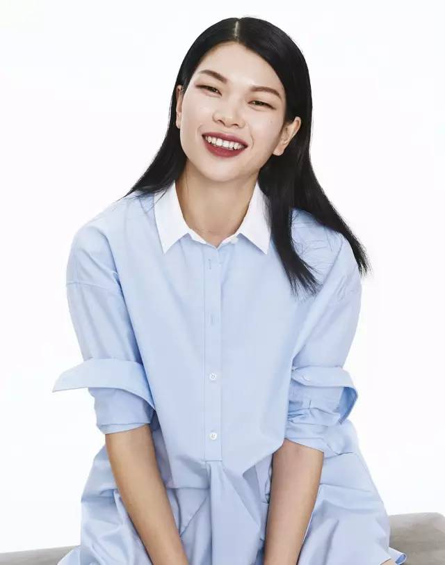 她是“第一丑模”，却成为中国首位国际超模