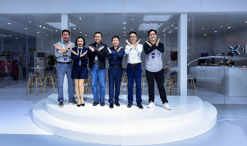 小鹏汽车何小鹏：为什么“慢就是快”