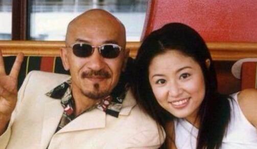 周星驰唯一承认的师傅,因炒楼破产,如今73岁只有洪金宝能请动!