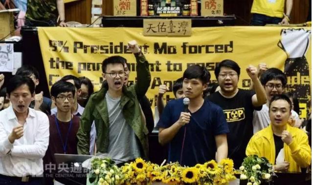 民主的困境：台湾民粹主义与第三势力的兴起