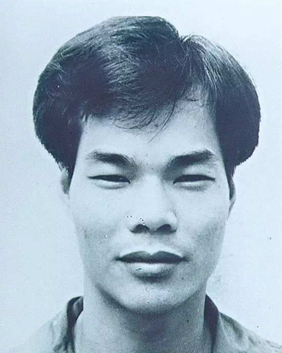 闻风丧胆的香港持枪AK47的悍匪''叶继欢''曾绑