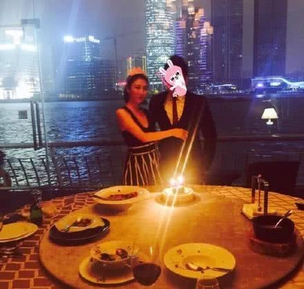 陈羽凡同居女友真实身份曝光，多张照片陆续被扒出