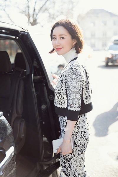 蔡明成鉴定女星整容新标准，舒畅杨紫都没逃脱，本尊回应显高情商