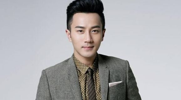 无修图的娜扎和韩国第一美人撞衫同框，依然吊打？