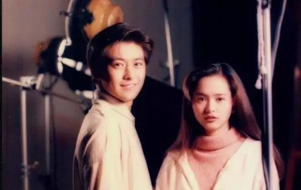 离婚内幕曝光，因为老公满足不了她，玉女人设彻底崩塌