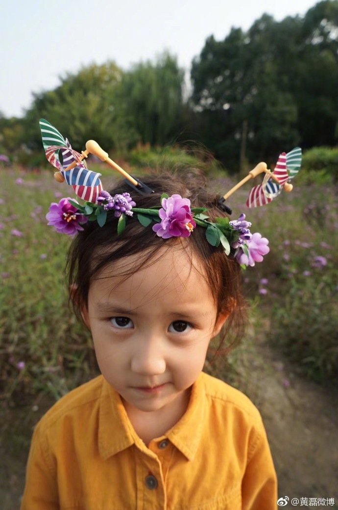 多妹庆五岁生日 黄磊温情表白:爸爸永远爱你