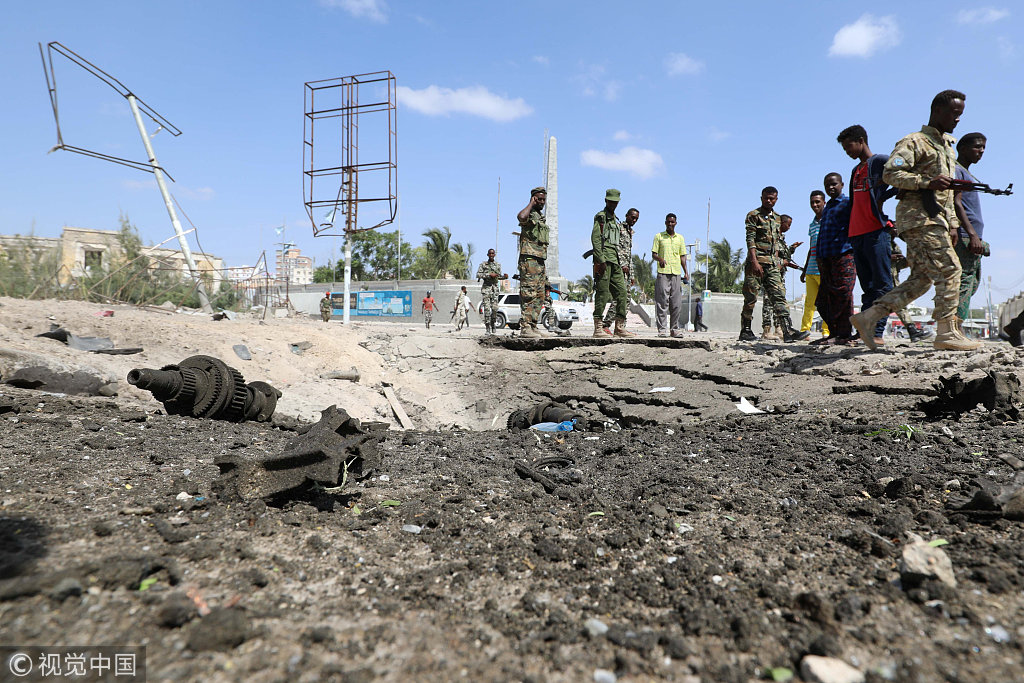 索马里首都两起汽车炸弹袭击致15人死亡