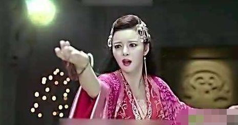 王凯初恋整成低配版沈梦辰！连她整形后遗症的朝天鼻也照搬了···