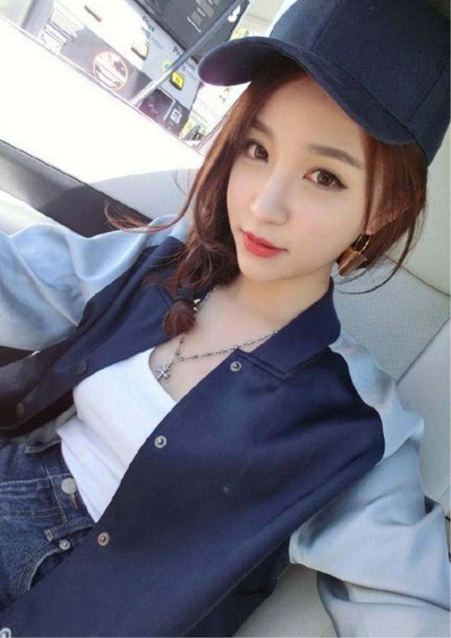 王思聪三亚携新女友晒合照并嚗床照,网友直言太直接想红想疯了吧
