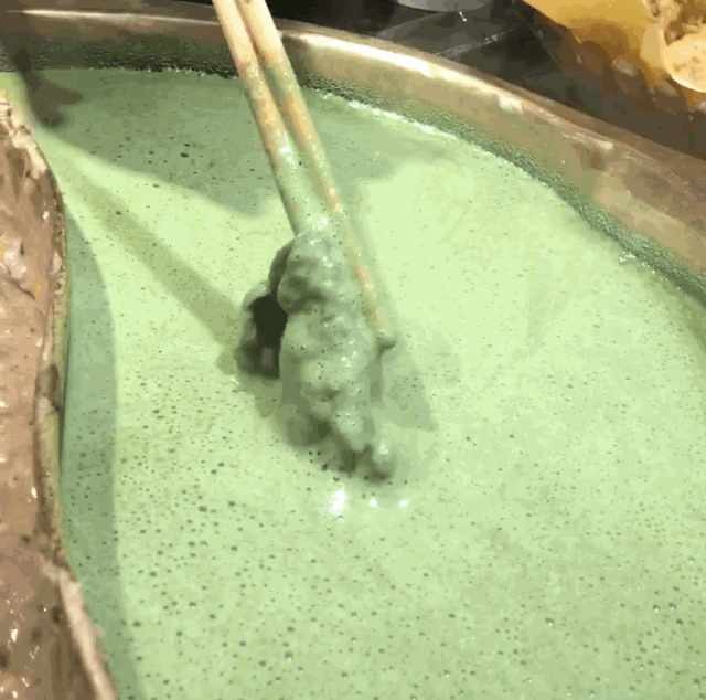 创新“奶茶火锅”遭美食家炮轰，冤吗？