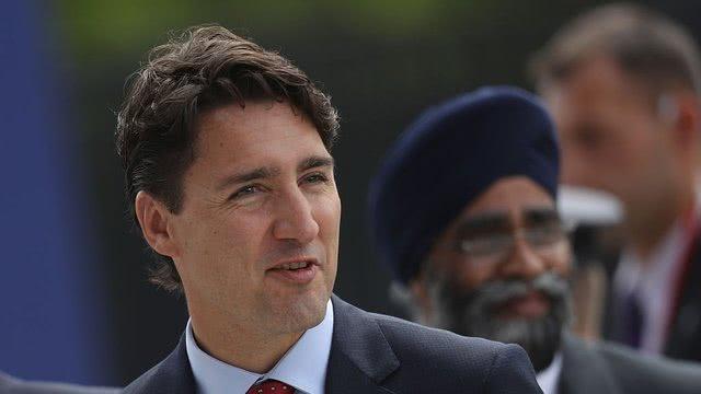 加拿大宣布在未来三年内接待超过100万名移民